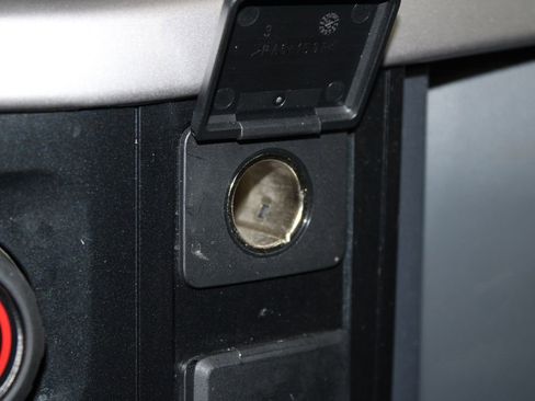 Used 2023 Ford F150 XLT image 44