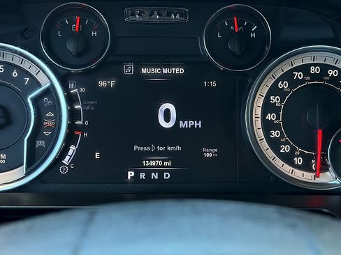 Used 2018 RAM 2500 Laramie w/ Sport Appearance Group AWD/4WD image 14
