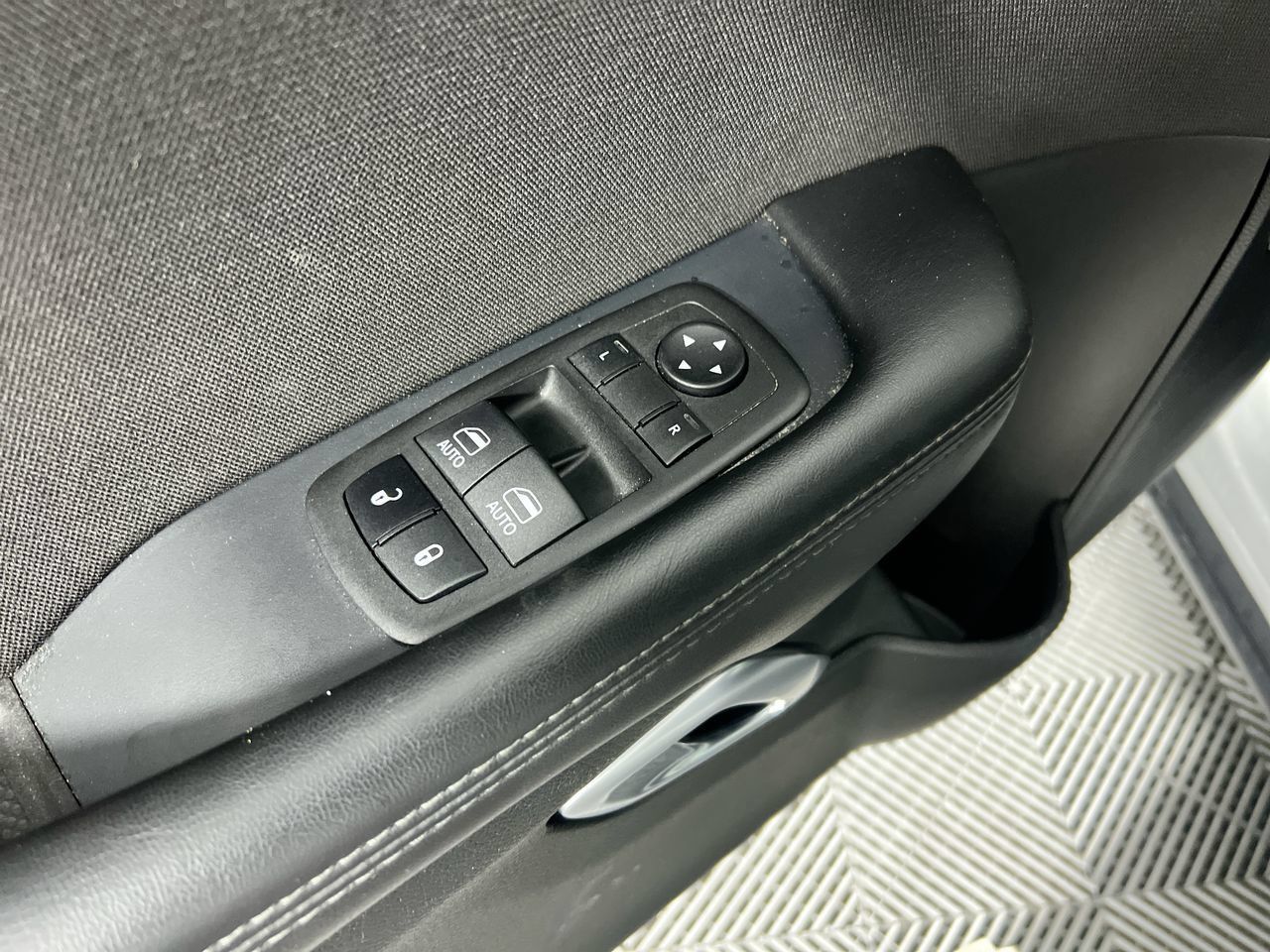 Used 2023 Dodge Challenger R/T RWD image 14