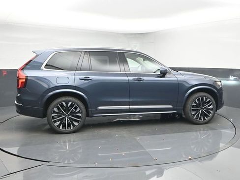 New 2026 Volvo XC90 B6 Ultra w/ Protection Package image 8