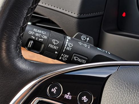 Used 2019 Cadillac Escalade Luxury AWD/4WD image 55