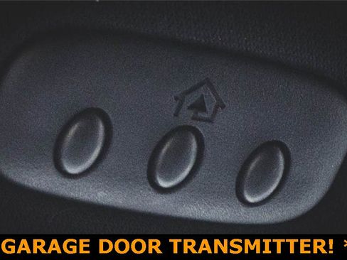 Used 2017 Lincoln Navigator Select image 11