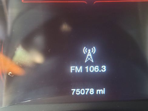 Used 2018 Dodge Durango SXT w/ Quick Order Package 2BB image 15