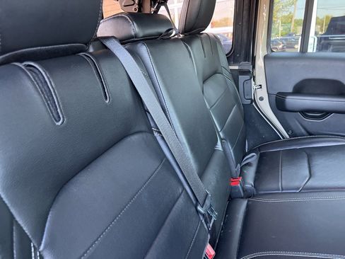 Used 2022 Jeep Wrangler Unlimited Sahara w/ Cold Weather Group image 30