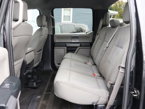 Used 2019 Ford F150 XLT w/ Equipment Group 302A Luxury image 12