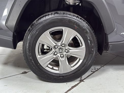 Certified 2025 Toyota RAV4 LE image 22