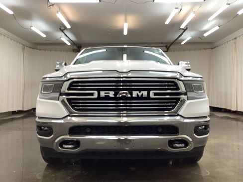 Used 2020 RAM 1500 Laramie AWD/4WD image 10