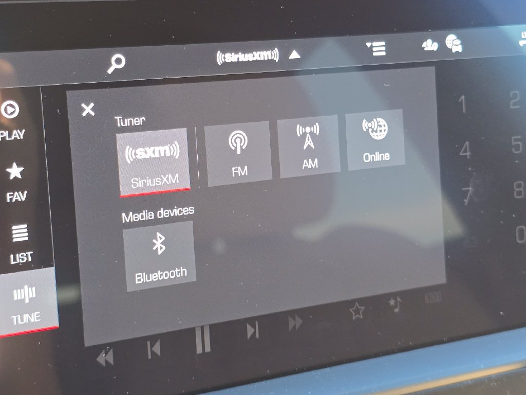Certified 2026 Porsche Macan AWD/4WD image 28