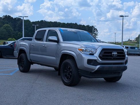 Used 2023 Toyota Tacoma SR AWD/4WD image 7
