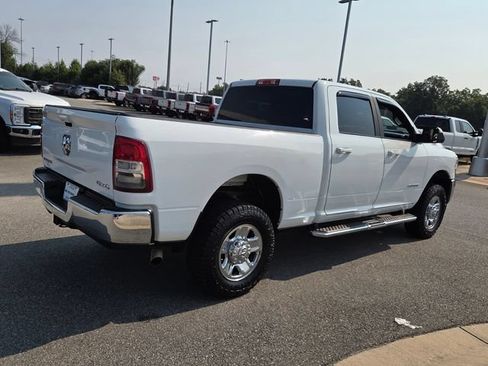 Used 2022 RAM 2500 Big Horn AWD/4WD image 12