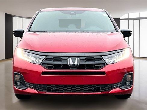 Certified 2025 Honda Odyssey Sport-L image 2
