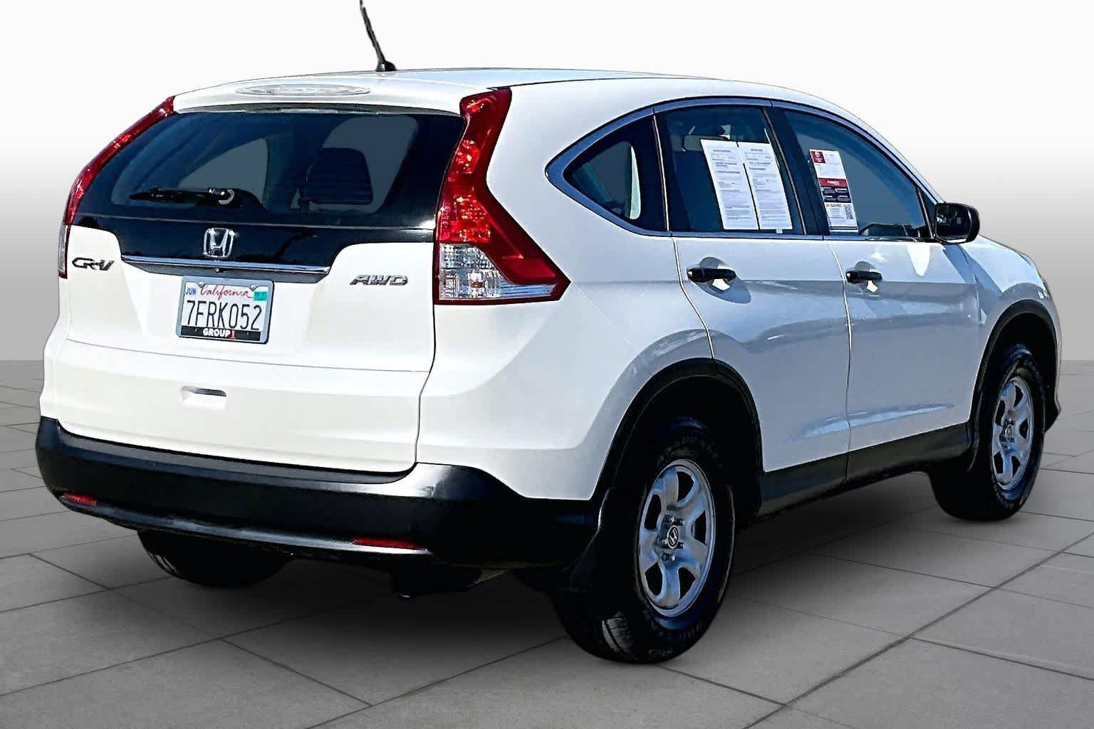 Used 2014 Honda CR-V LX image 12