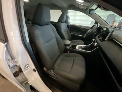Certified 2025 Toyota RAV4 XLE image 24