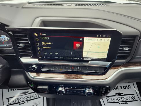 New 2026 GMC Sierra 1500 SLE image 12