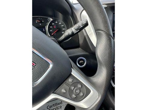 Used 2023 GMC Terrain SLE w/ Driver Convenience Package FWD image 40