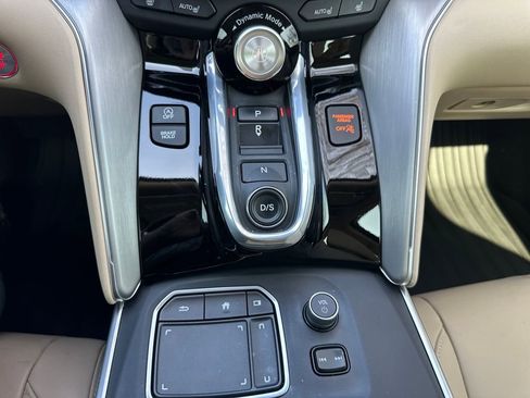 Used 2023 Acura TLX w/ Technology Package image 25