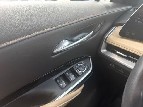 Used 2024 Cadillac XT4 Luxury FWD image 21