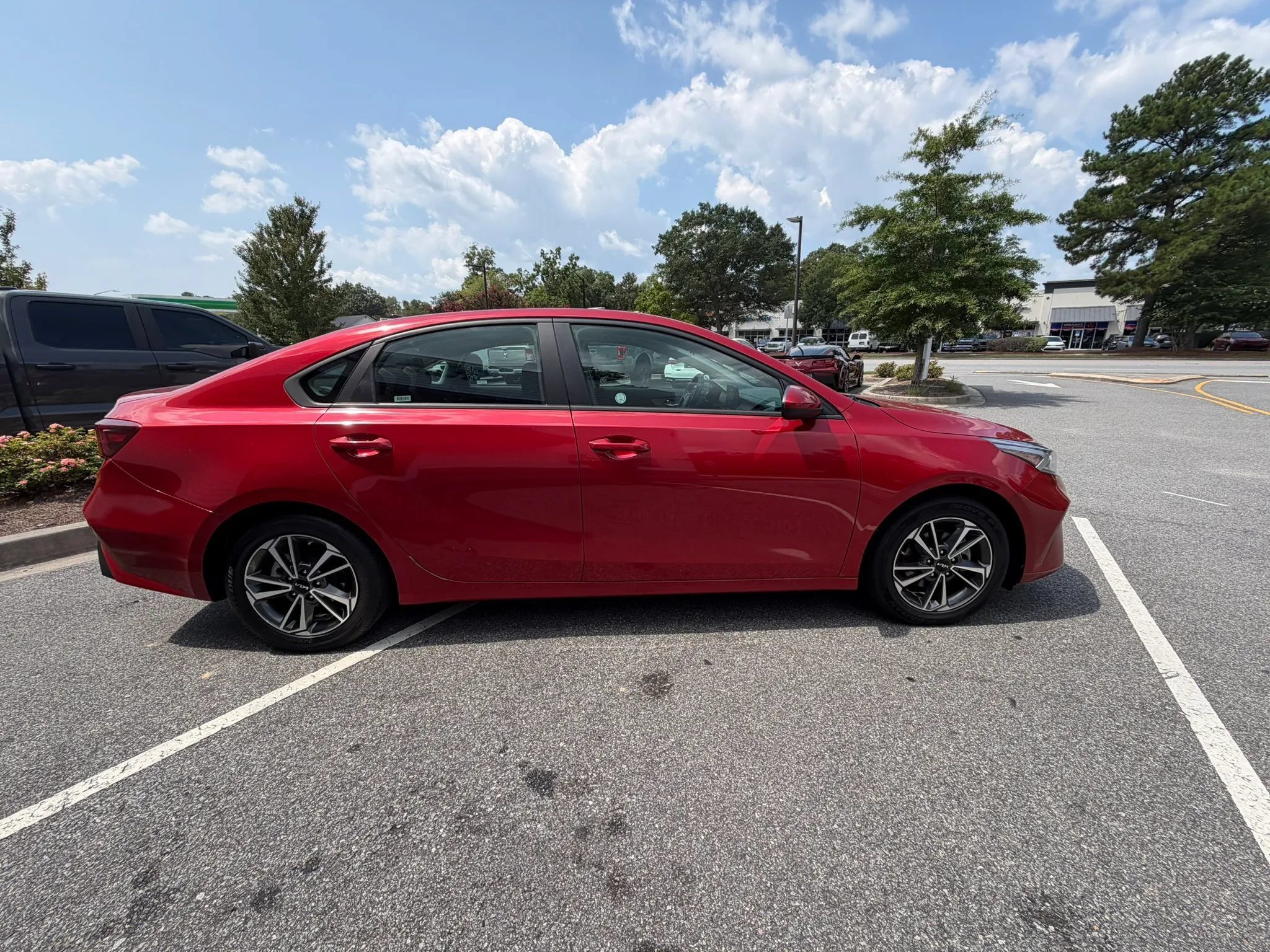 Used 2023 Kia Forte LXS FWD image 5