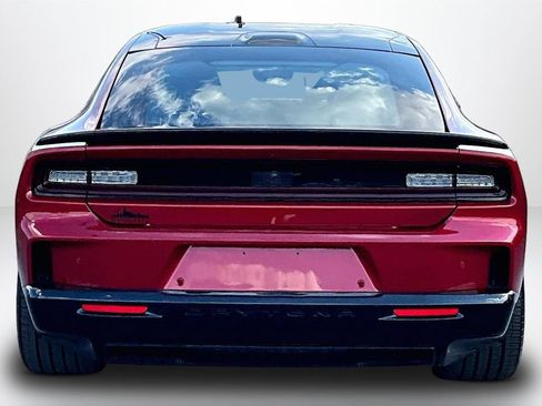 Used 2025 Dodge Charger Daytona Scat Pack w/ Track Pack AWD/4WD image 7