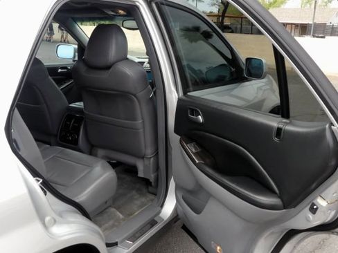 Used 2006 Acura MDX Touring image 20