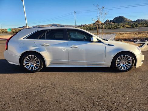 Used 2010 Cadillac CTS Performance w/ Performance Luxury Package image 3