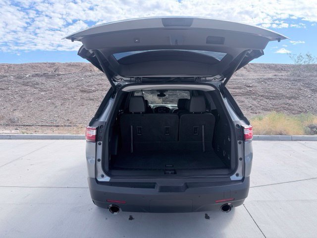 Used 2020 Chevrolet Traverse RS w/ LPO, Cargo Package FWD image 35