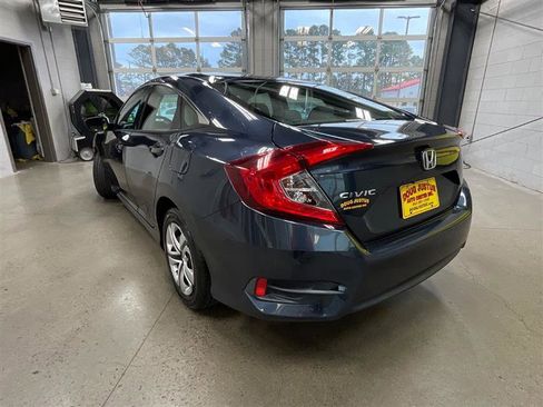 Used 2018 Honda Civic LX image 3