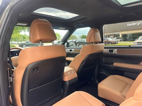 Used 2026 Hyundai Santa Fe Calligraphy image 22