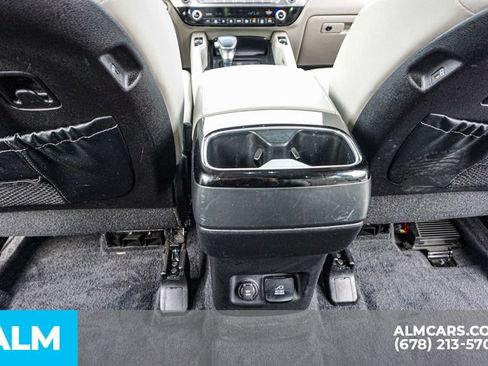 Used 2023 Kia Telluride SX Prestige AWD/4WD image 32