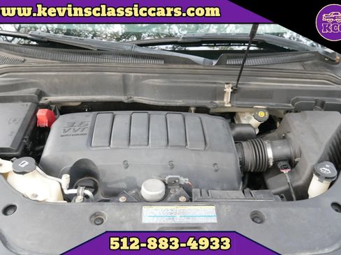 Used 2010 GMC Acadia SLE image 36