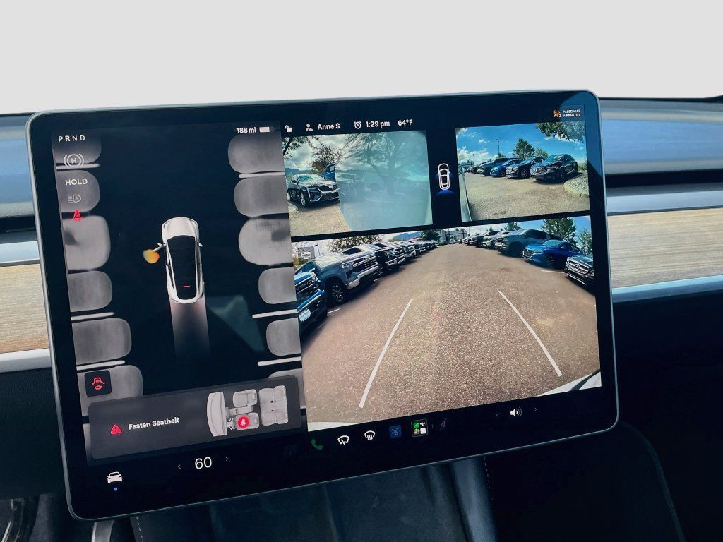 Used 2024 Tesla Model Y Long Range AWD/4WD image 13