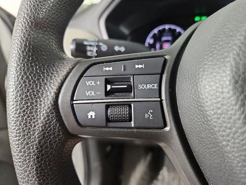 Used 2023 Honda HR-V LX image 19