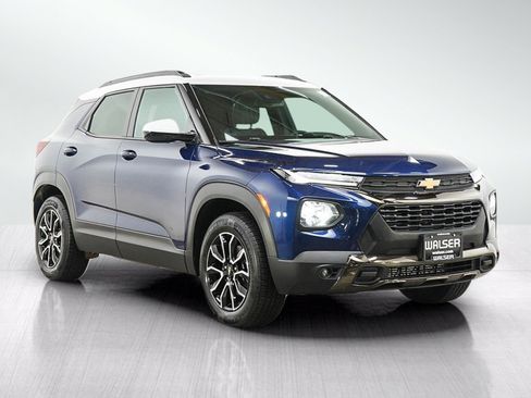 Used 2022 Chevrolet TrailBlazer ACTIV w/ Sun and Liftgate Package AWD/4WD image 7