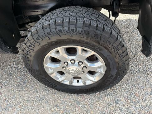 Used 2018 GMC Sierra 1500 SLT AWD/4WD image 36