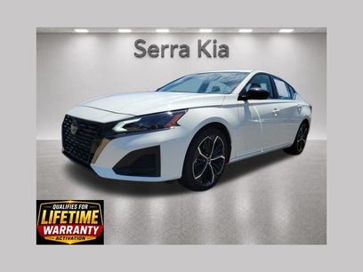 Used 2024 Nissan Altima 2.5 SR