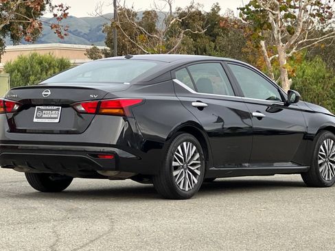 Certified 2024 Nissan Altima 2.5 SV image 4