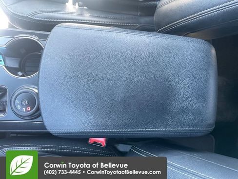 Used 2018 Ford Explorer Limited w/ Equipment Group 301A AWD/4WD image 16