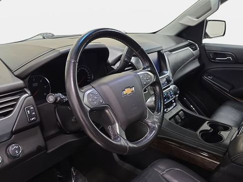 Used 2017 Chevrolet Tahoe LT w/ Luxury Package AWD/4WD image 14