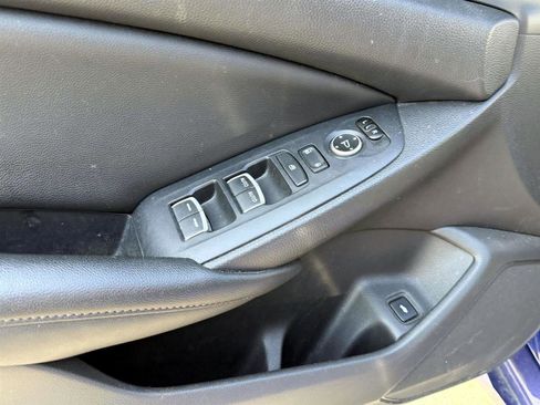 Used 2019 Honda Accord Sport image 16
