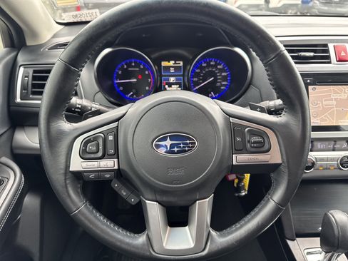 Used 2016 Subaru Outback 2.5i Premium image 12