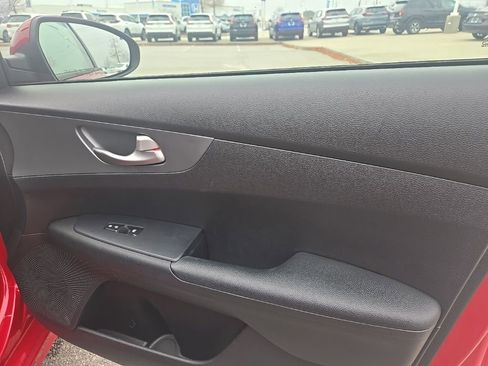 Used 2021 Kia Forte LXS image 33