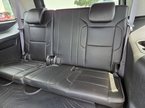 Used 2017 GMC Yukon Denali AWD/4WD image 14