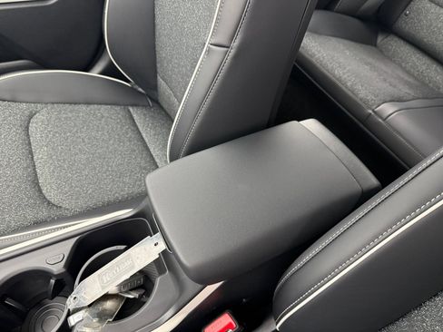 New 2025 Kia K4 GT-Line image 14