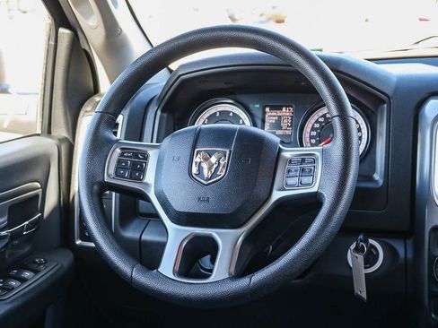 Used 2022 RAM 1500 Classic SLT image 16