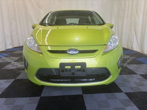 Used 2012 Ford Fiesta SE image 4
