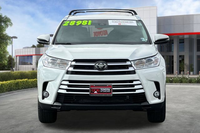 Certified 2019 Toyota Highlander XLE FWD image 11