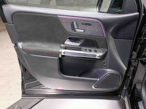 Certified 2023 Mercedes-Benz GLB 250 image 27