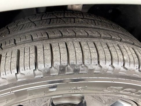 Used 2025 Dodge Durango R/T image 28