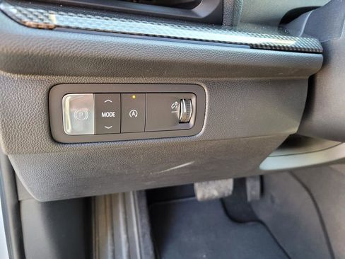 New 2026 Chevrolet Traverse High Country image 19