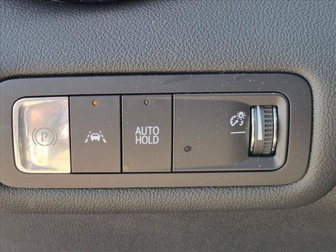 Certified 2024 Chevrolet Blazer EV LT AWD/4WD image 14